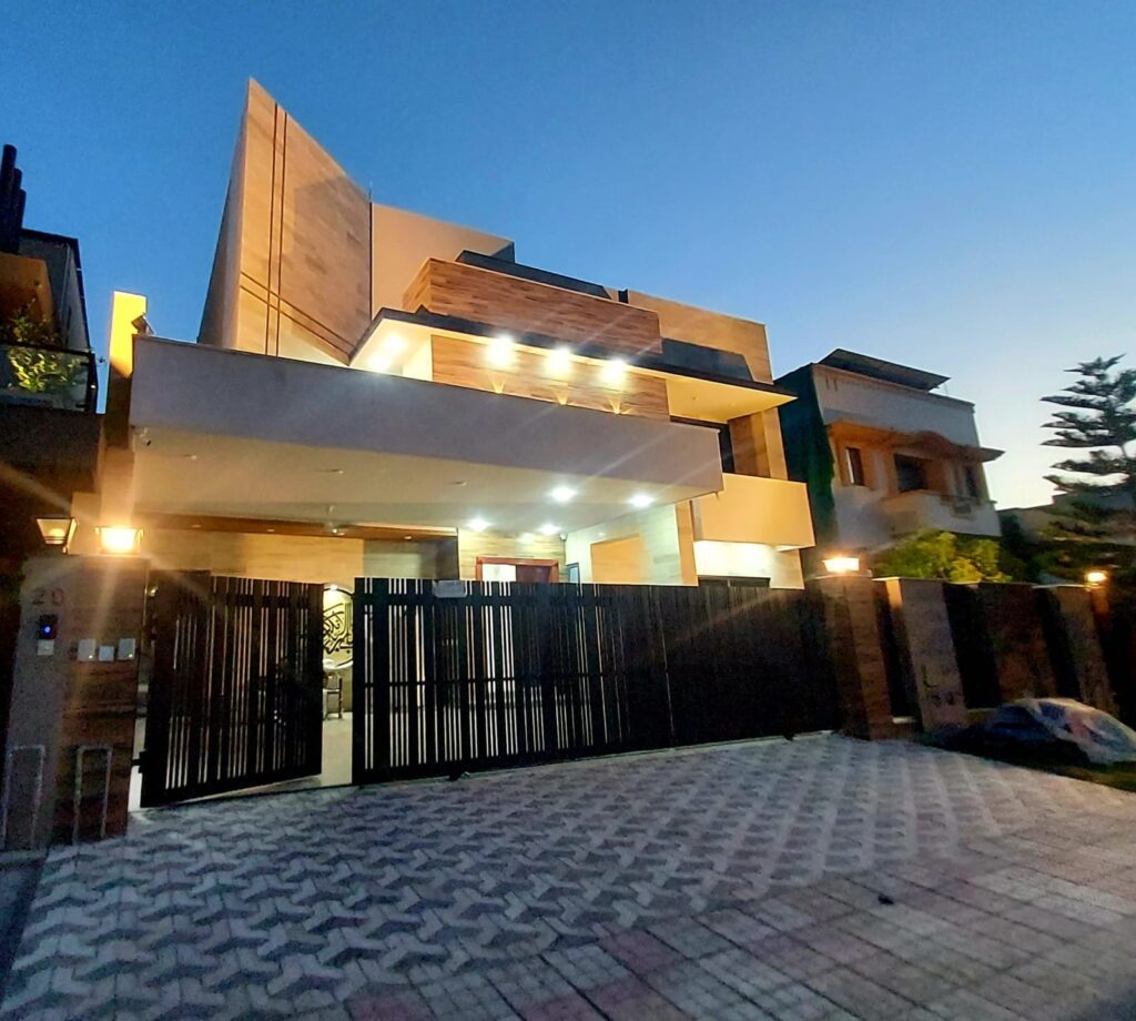 MP0517 - 6 Bed House For Sale In Islamabad | DHA | Phase II