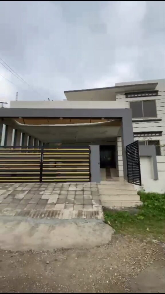 MP0650 - 6 Bed House For Sale In Mirpur | Kalyal