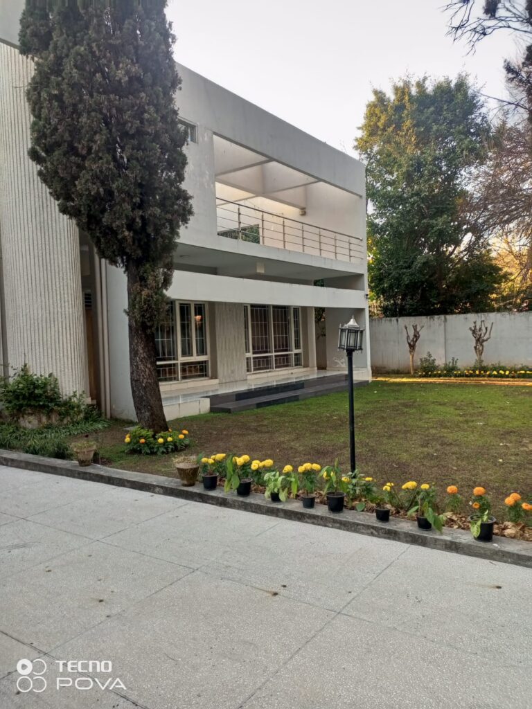 MP0824 - 8 Bed House For Sale In Islamabad | Sector F 6/1