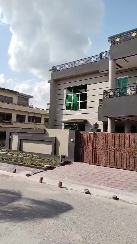 MP0815 - 6 Bed House For Sale In Islamabad | Jinnah Gardens