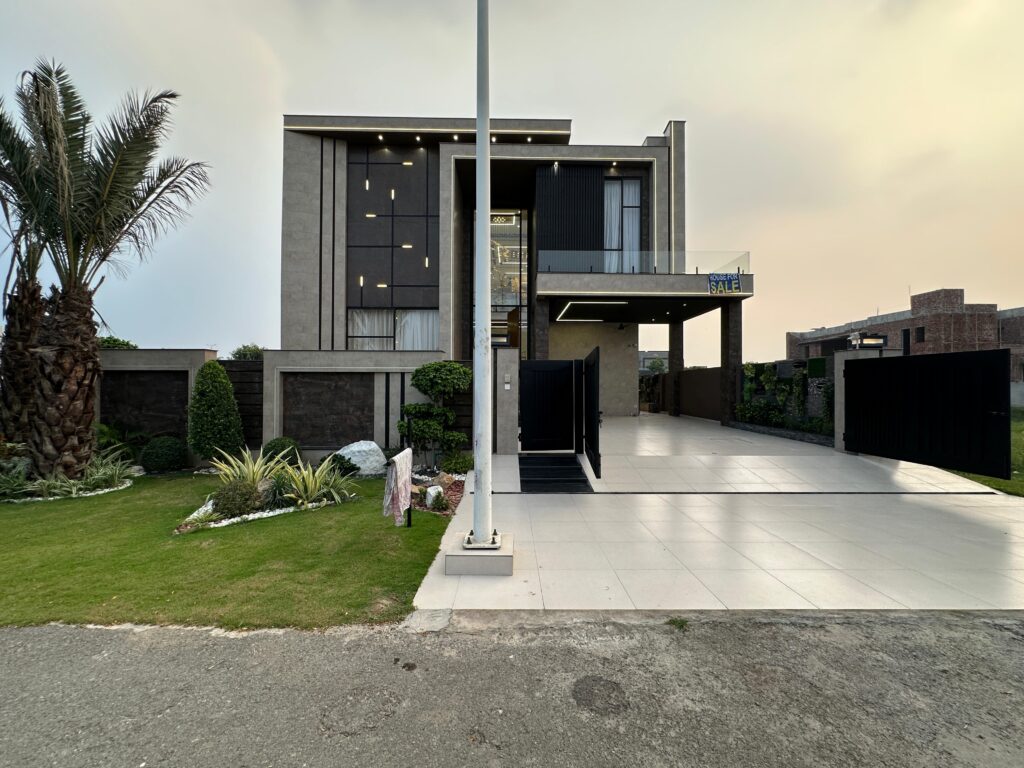 MP0839 - 5 Bedroom House For Sale In Lahore | DHA 7