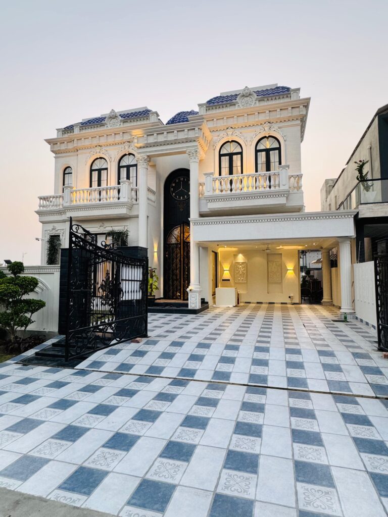 Furnished 5 Bed House For Sale In Lahore | DHA 7