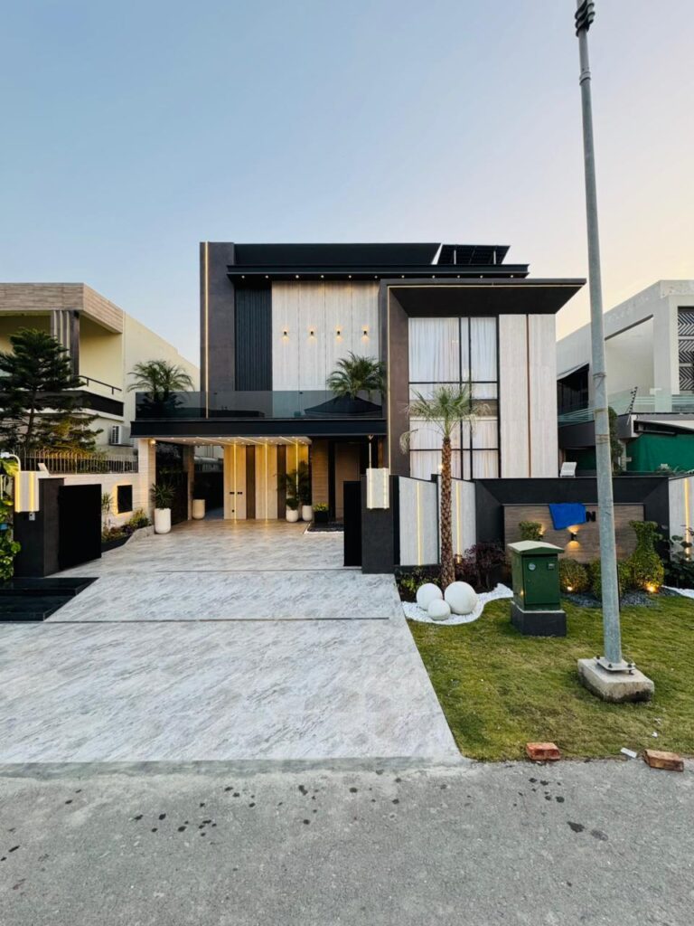 Furnished 5 Bedroom House For Sale In Lahore | DHA 6