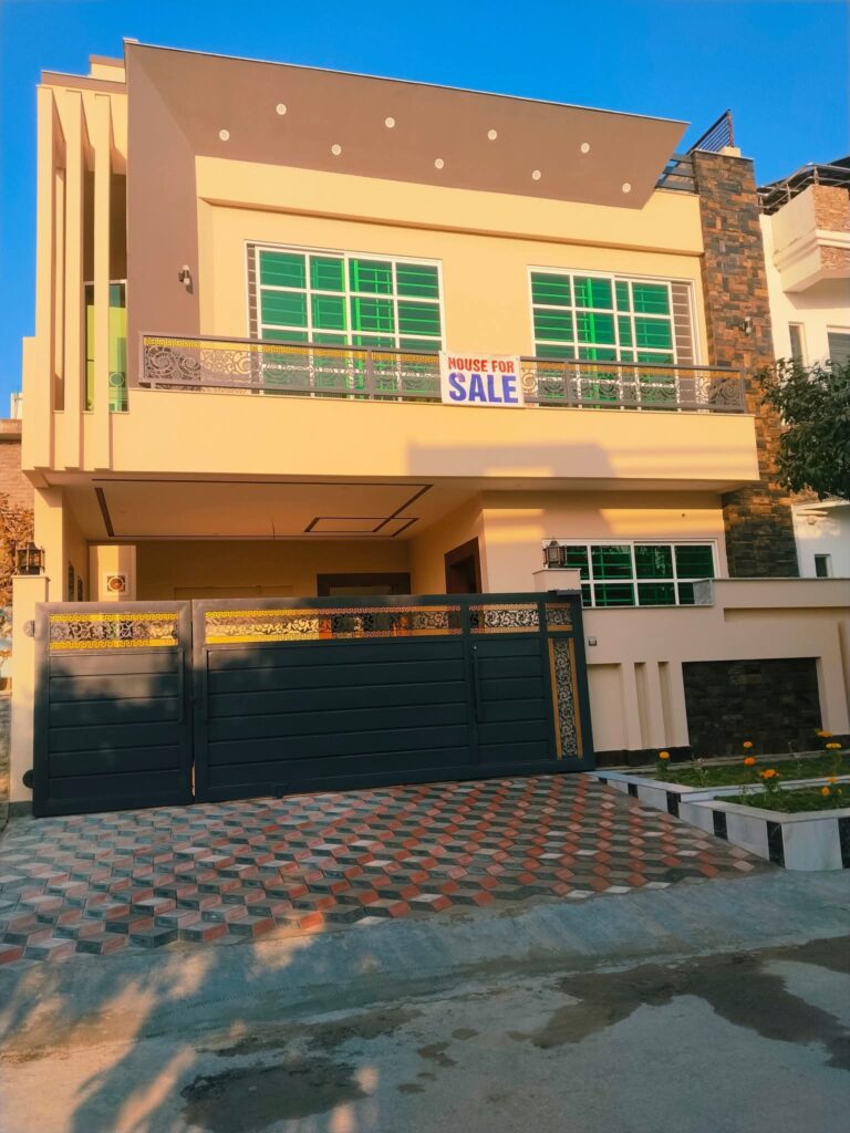 4 Bed House For Sale In Islamabad | Jinnah Gardens