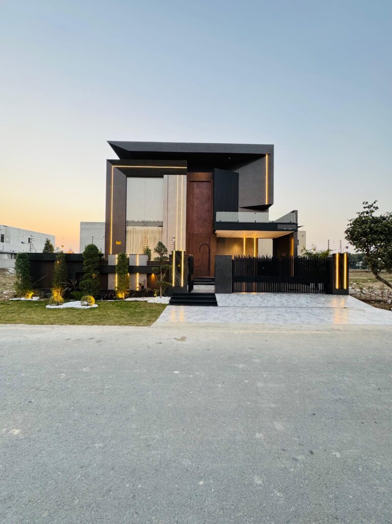 Furnished 6 Bedroom House For Sale In Lahore | DHA 7