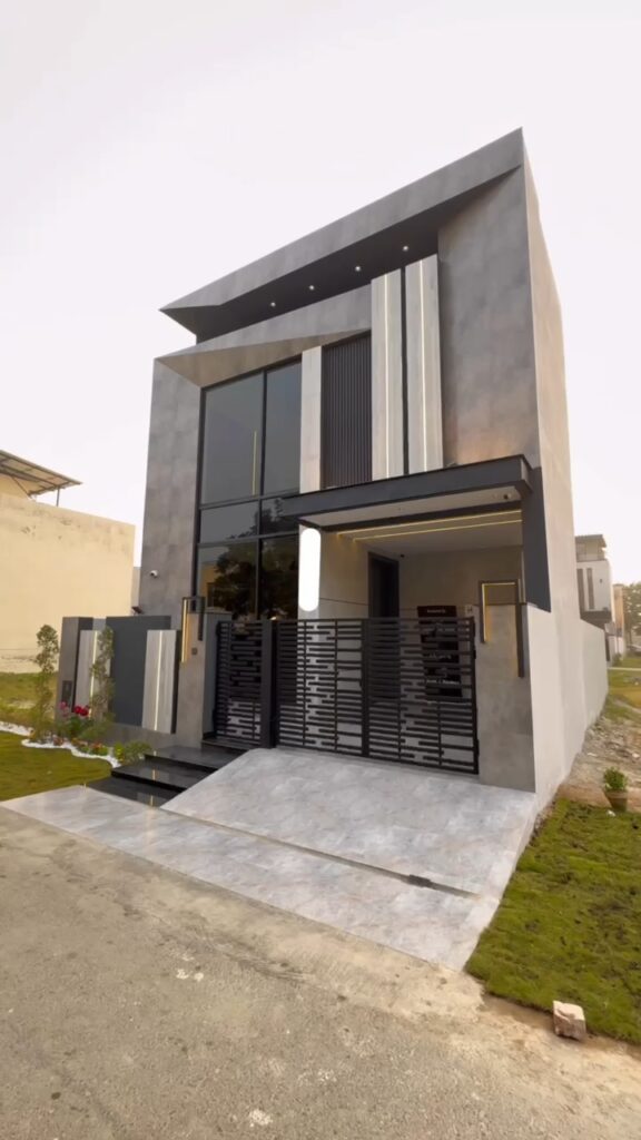 3 Bedroom House In For Sale In Lahore | DHA 9