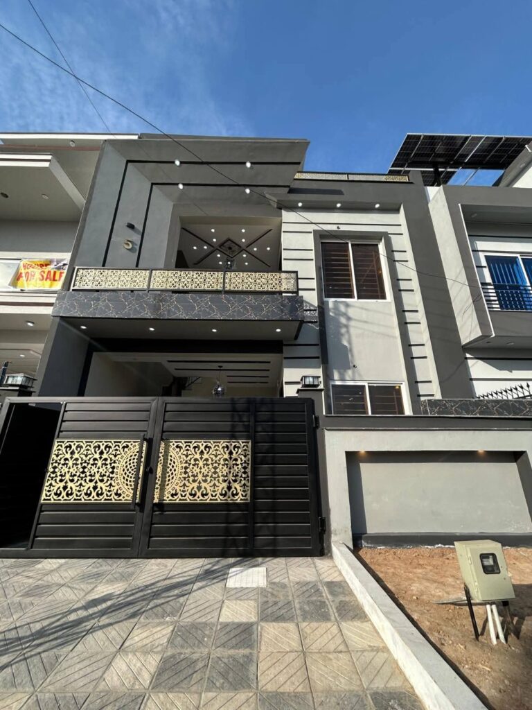 4 Bed House For Sale In Islamabad | Jinnah Gardens