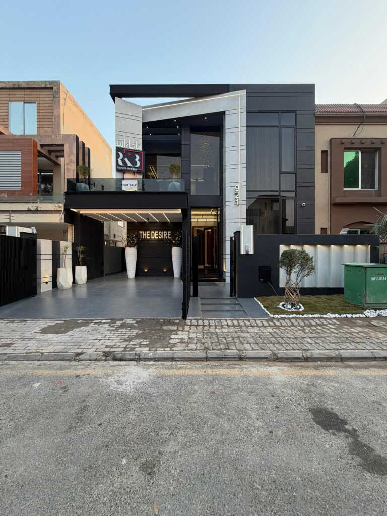 5 Bed House For Sale In Lahore | Bahria Town