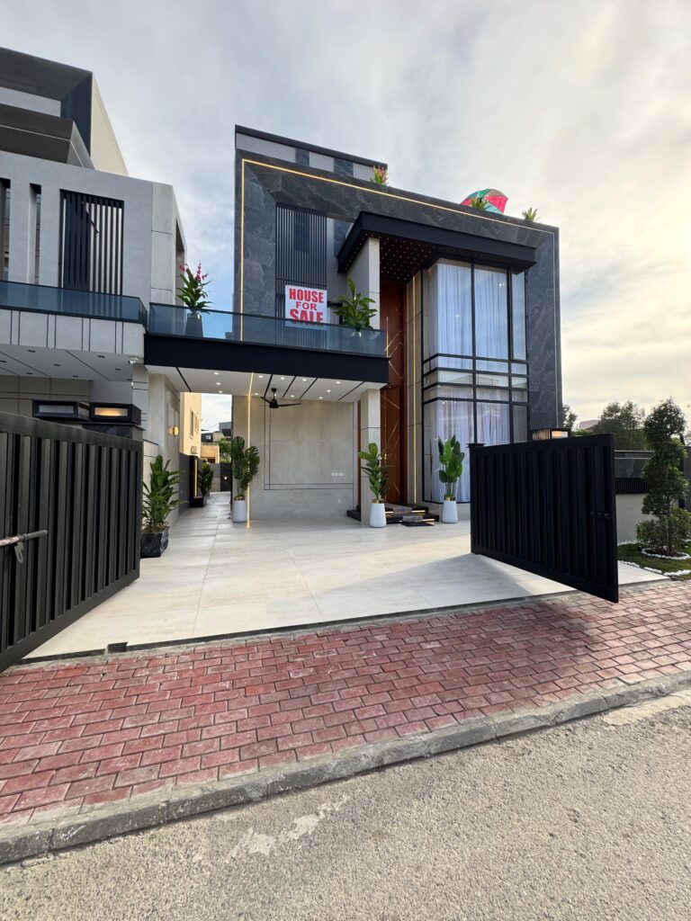 Furnished 5 Bed House For Sale In Lahore | Bahria Town