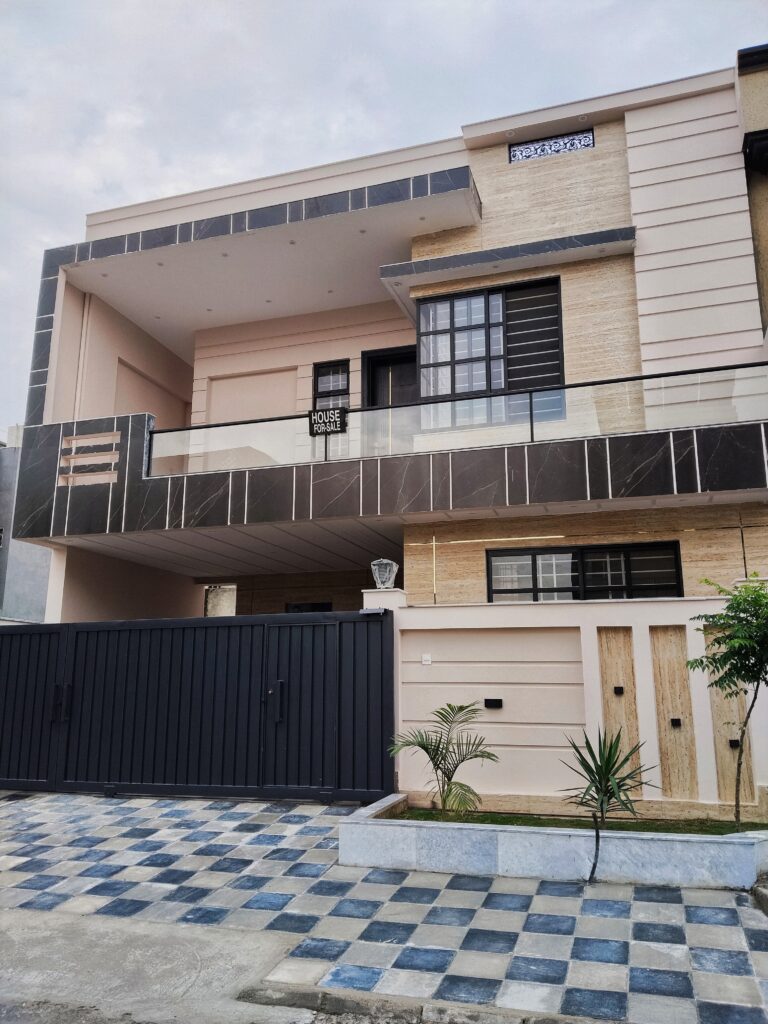 Double Unit 4 Bed House For Sale In Islamabad | Jinnah Gardens