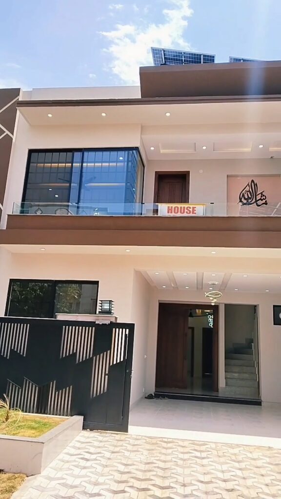 Ref No: MP1004 4 Bedroom House For Sale Jinnah Gardens Islamabad