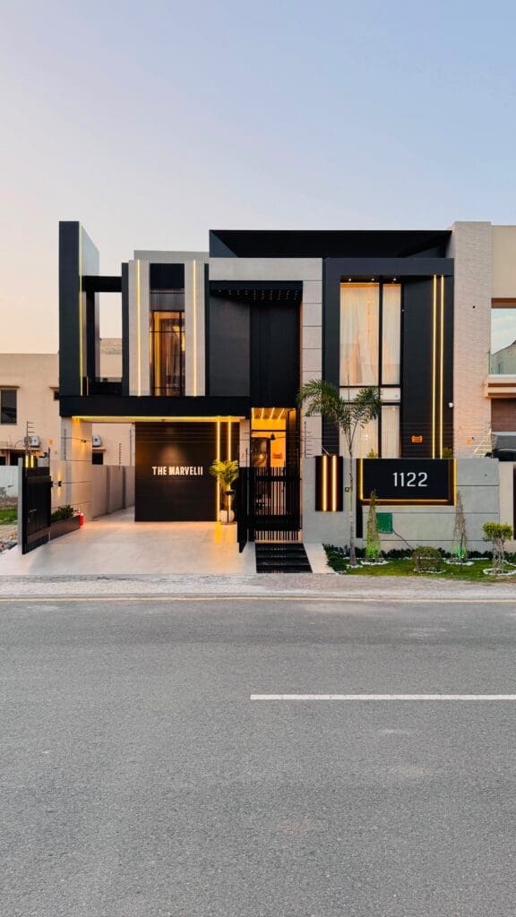 MP1014 5 Bed House for Sale in Bahria Town, Lahore