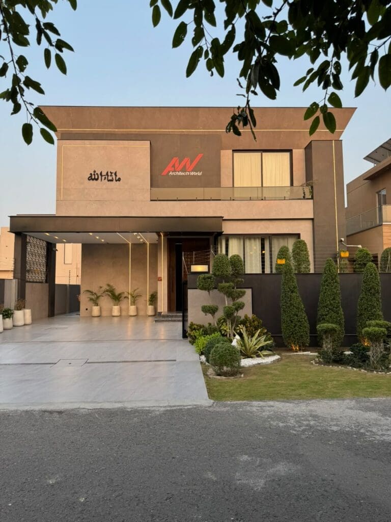 7 Bed House for Sale in DHA 6, Lahore